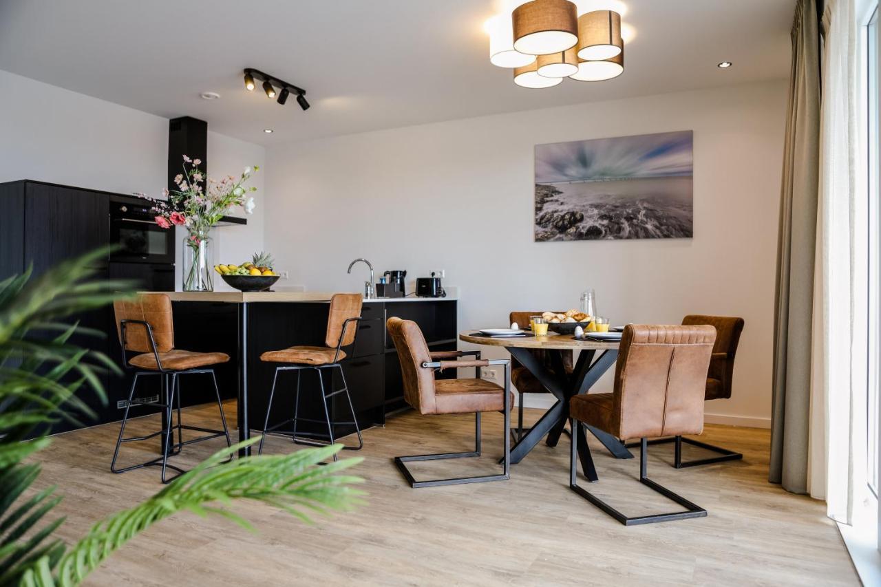 Luxe 4 Persoons Appartement In Residence Marina Kamperland 2C Buitenkant foto